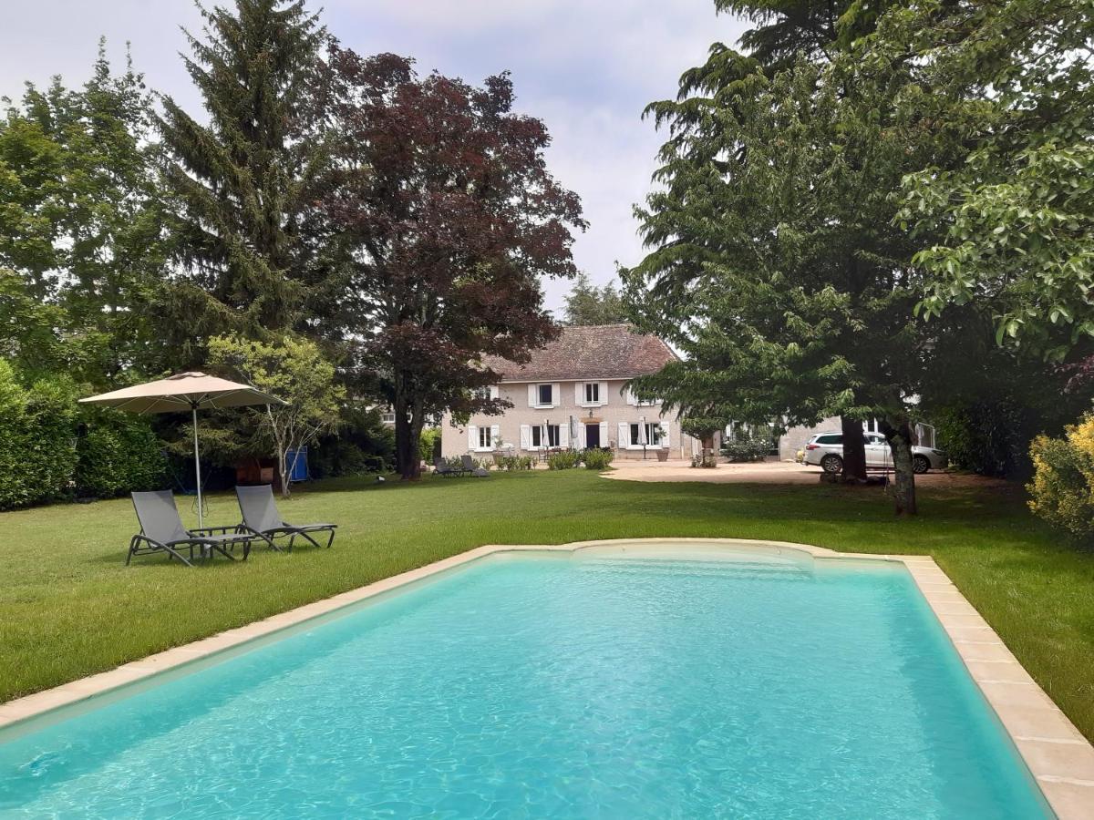 Bed and Breakfast Le Domaine Du Chaffard Les Avenières Exterior foto