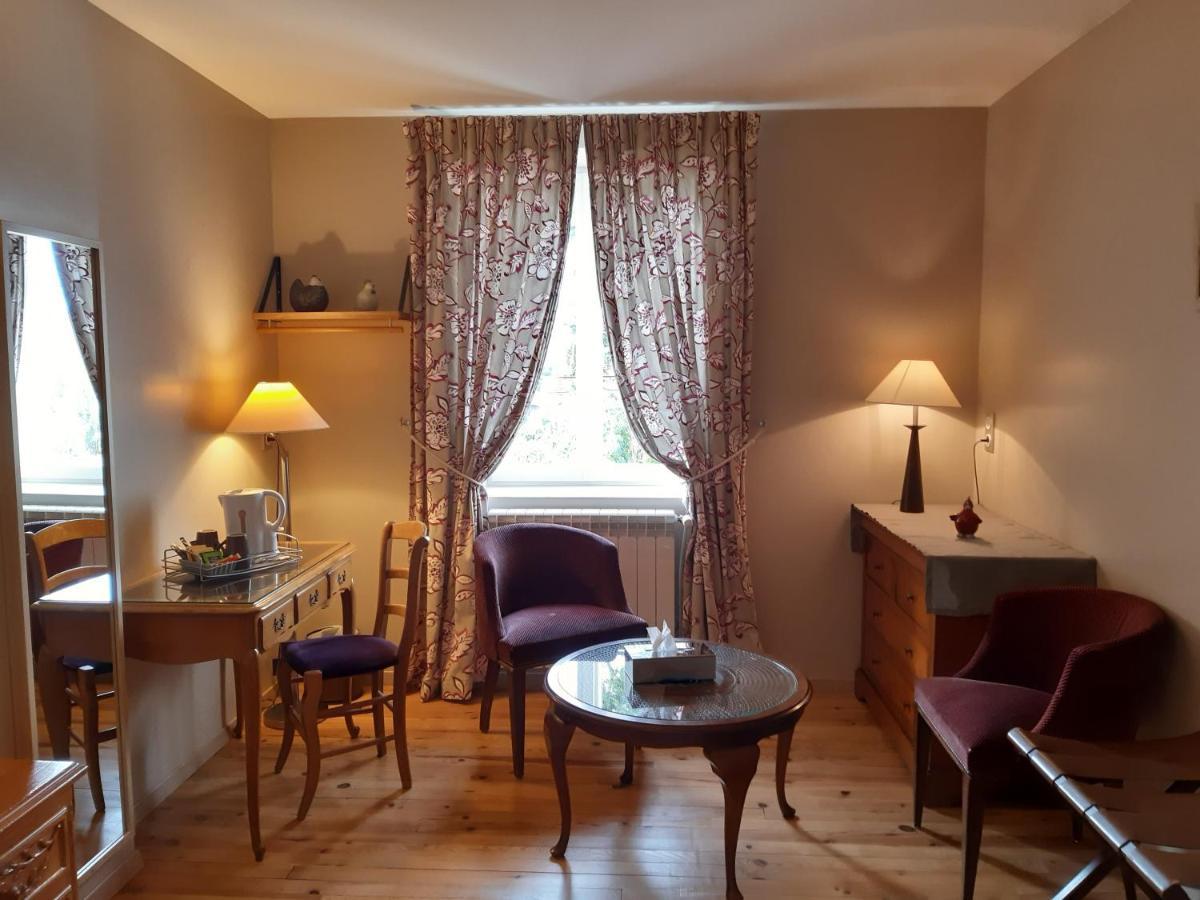 Bed and Breakfast Le Domaine Du Chaffard Les Avenières Exterior foto