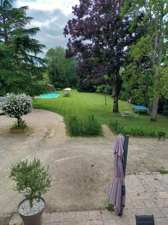 Bed and Breakfast Le Domaine Du Chaffard Les Avenières Exterior foto